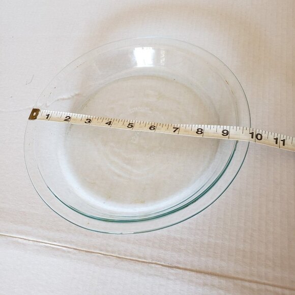 Pyrex #209 Pie Pan set glass 9" set of 2 - Picture 6 of 9
